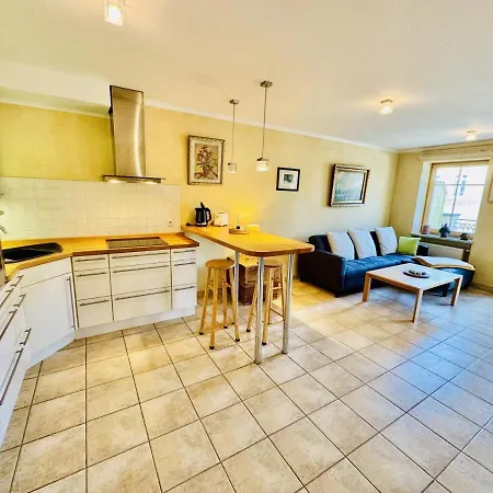 Captains Lounge Apartamento